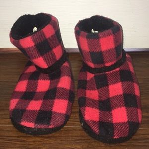 VS PINK Red and Black Checkered Bootie Slippers